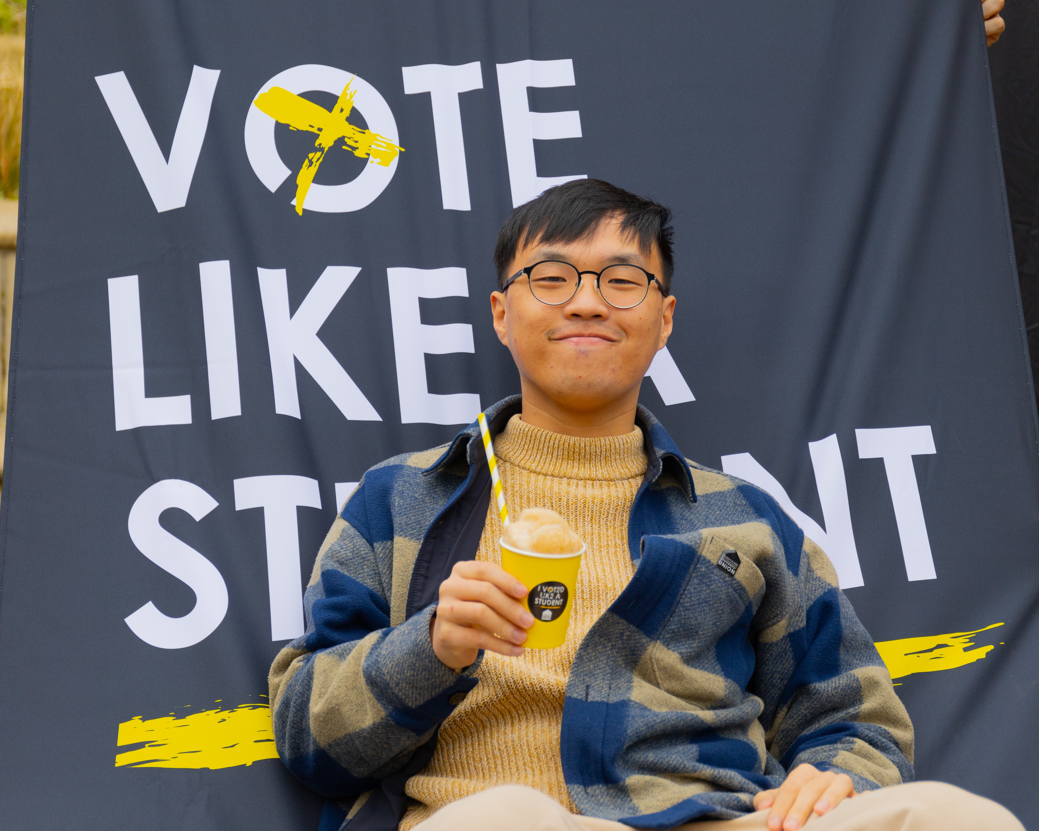 image of essex students in the essex su leadership elections