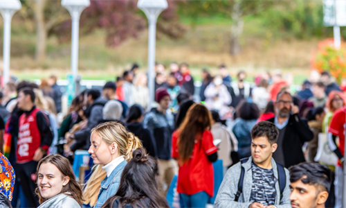 Crowd of essex students